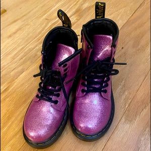 Dr Martens/Doc Martens Junior Leather Lace Up Boots